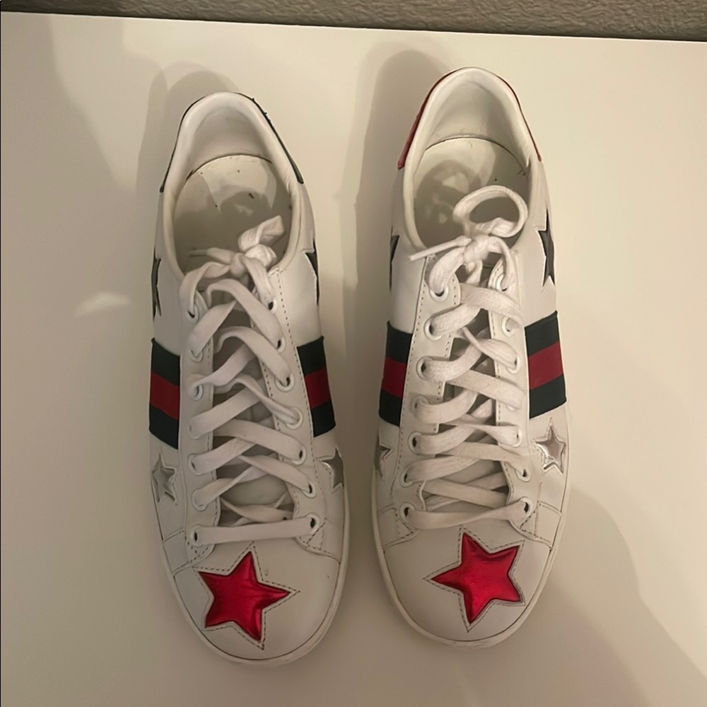 Authentic Gucci White Sneakers with stars